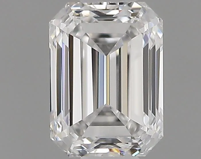 0.3 Carats EMERALD Diamond