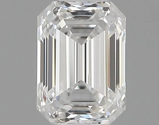 0.3 Carats EMERALD Diamond