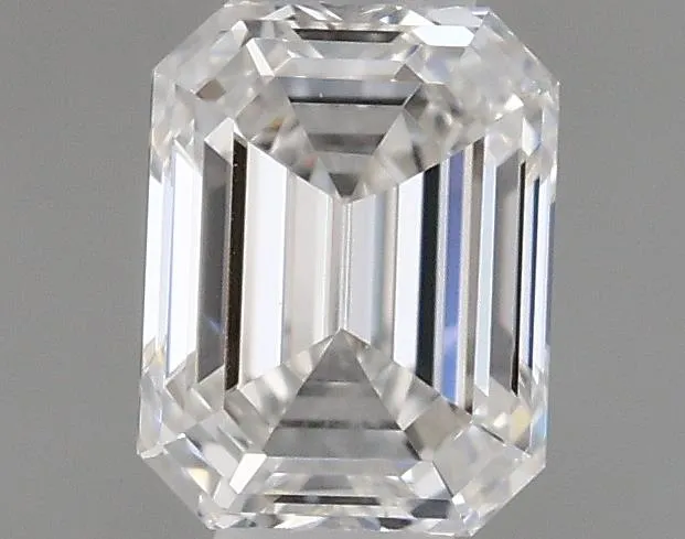 0.30ct Emerald Natural Diamond (Colour G, Clarity VVS2, GIA Certified)