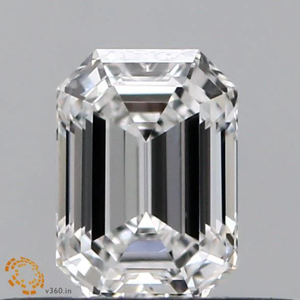 0.31ct Emerald Natural Diamond (Colour E, Clarity IF, GIA Certified)