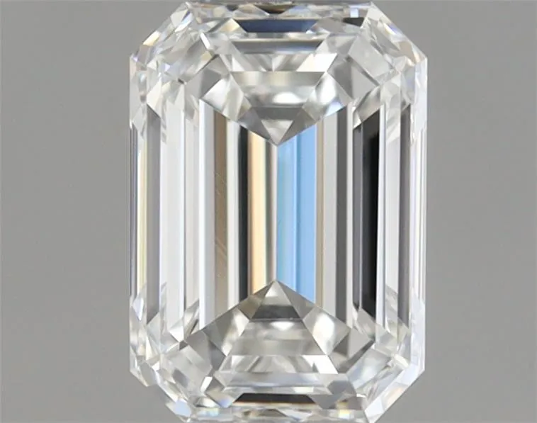0.38ct Emerald Natural Diamond (Colour F, Clarity VVS1, GIA Certified)