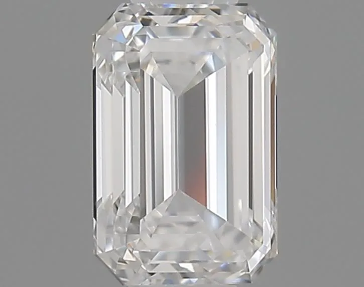 0.4 Carats EMERALD Diamond
