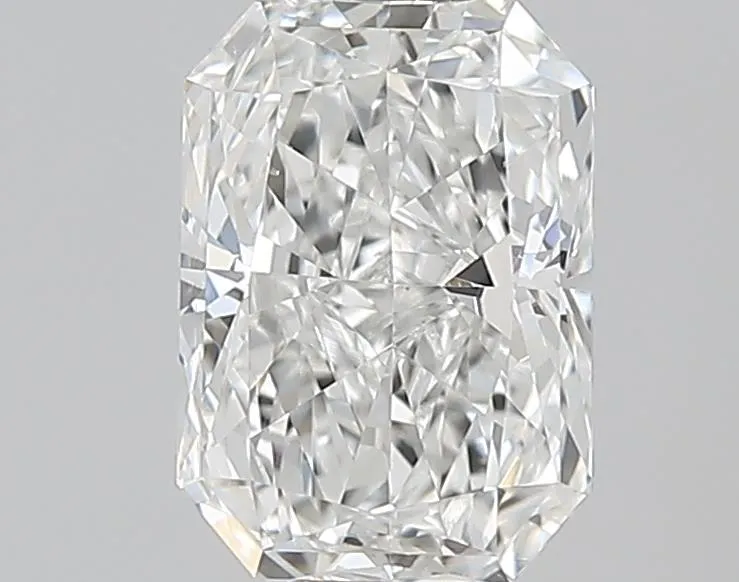 0.7 Carats RADIANT Diamond