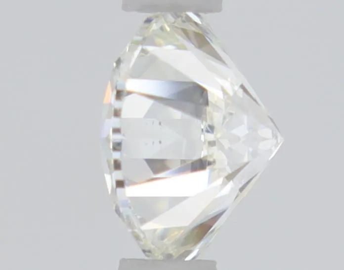 0.7 Carats ROUND Diamond