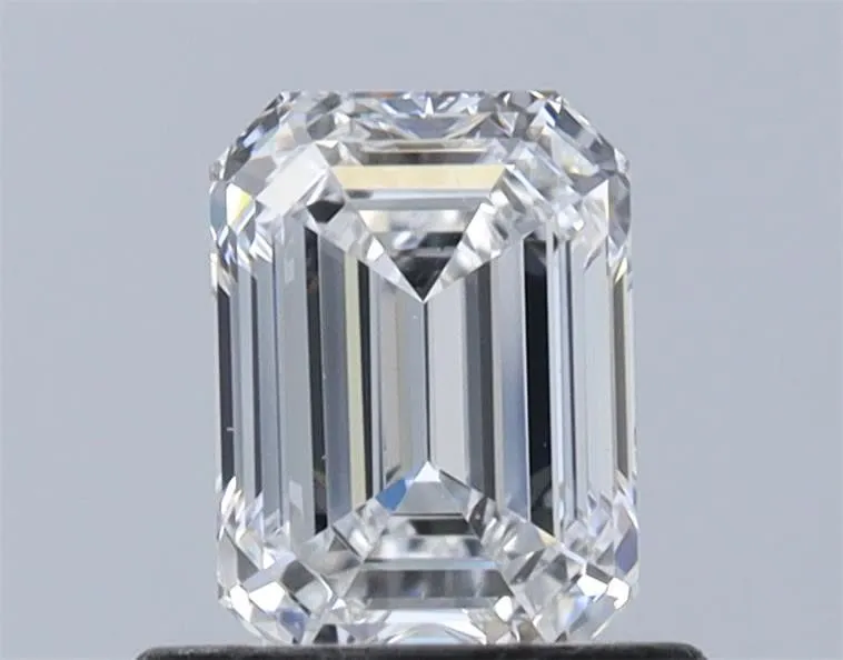 0.72 Carats EMERALD Diamond