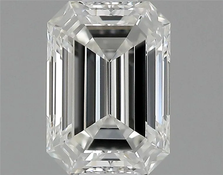 0.8 Carats EMERALD Diamond