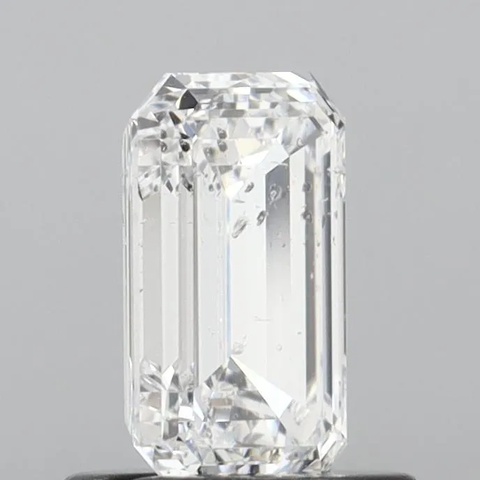 0.9 Carats EMERALD Diamond