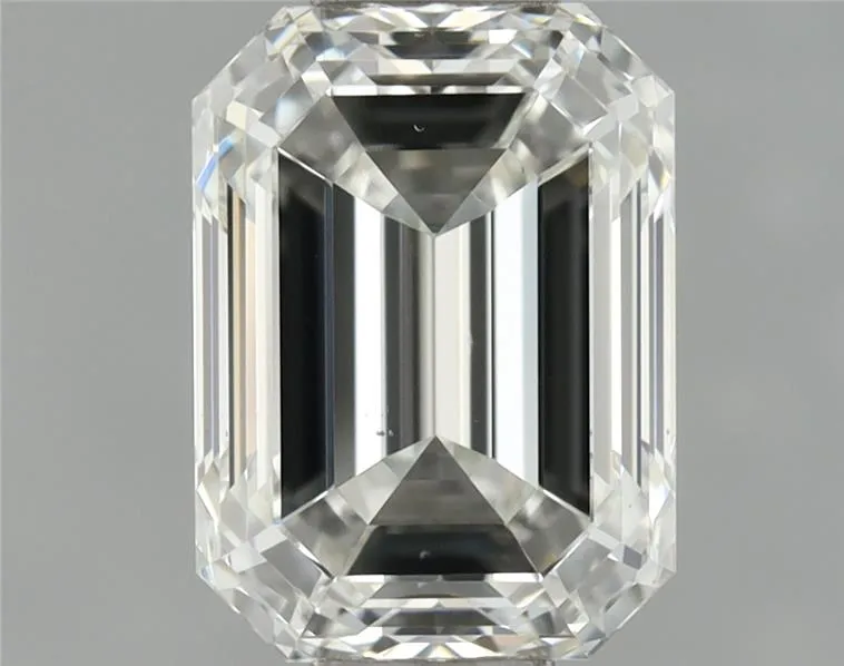0.90ct Emerald Natural Diamond (Colour J, Clarity VS1, GIA Certified)