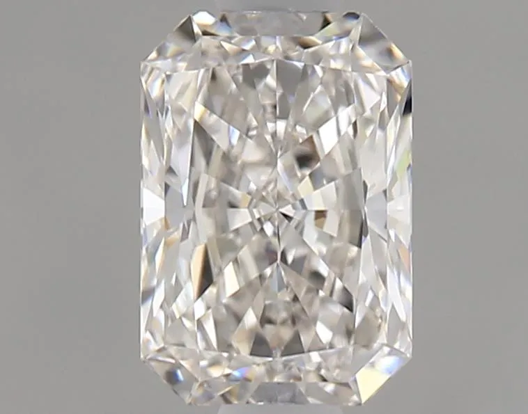 0.90ct Radiant Natural Diamond (Colour H, Clarity VVS1, GIA Certified)