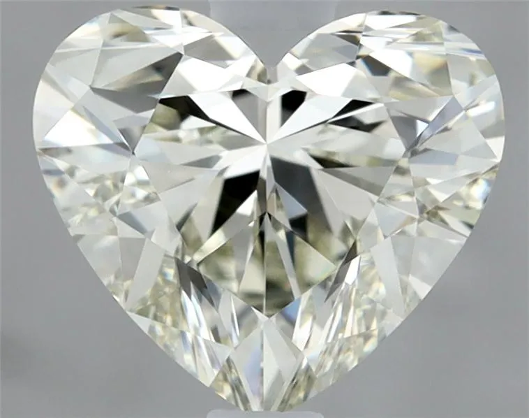 1.01ct Heart Natural Diamond (Colour J, Clarity VVS2, Cut VG, IGI Certified)