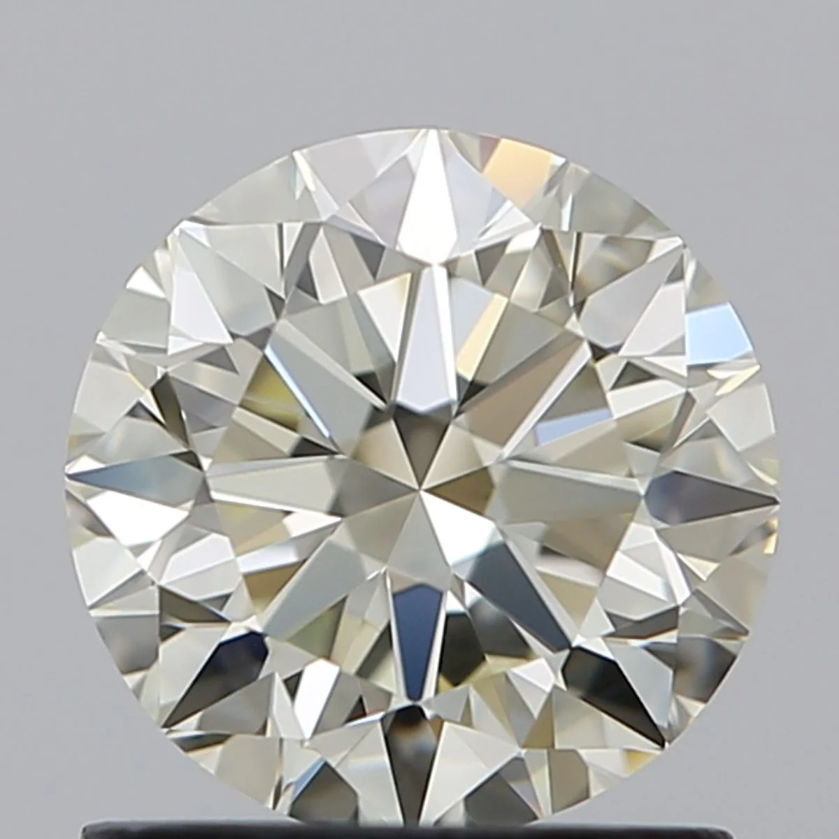 1.12 Carats ROUND Diamond
