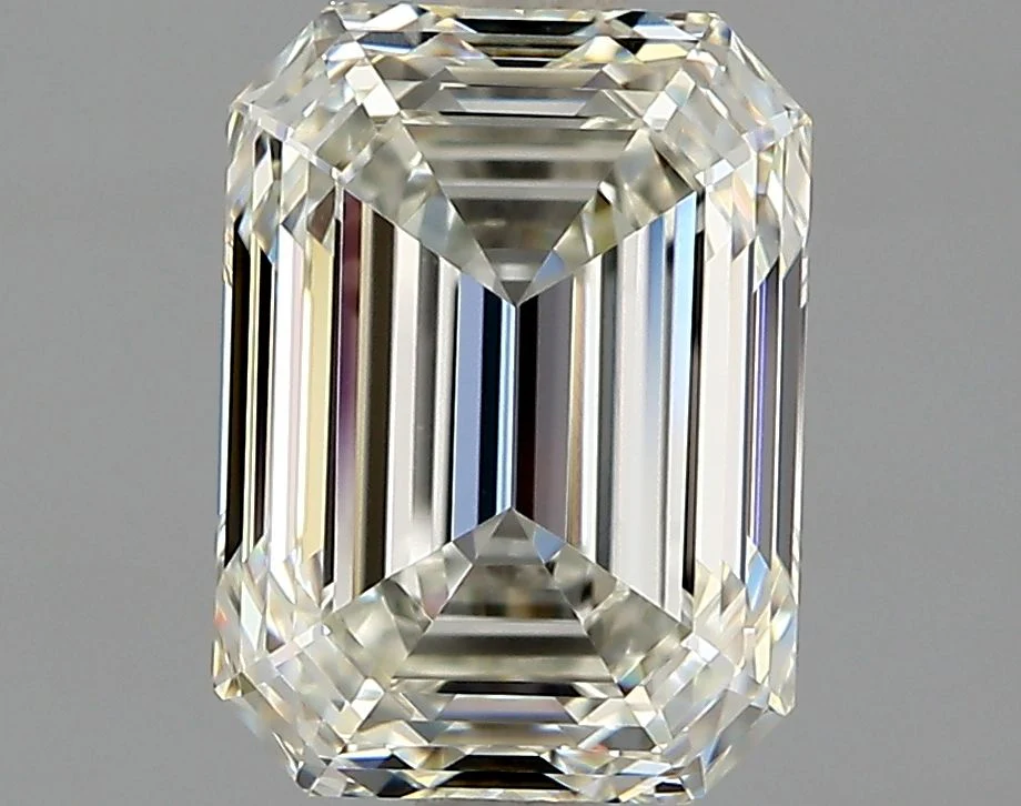 1.72ct Emerald Natural Diamond (Colour J, Clarity IF, Cut GD, GIA Certified)