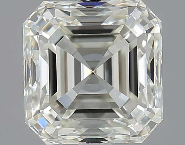 3.01ct Asscher Natural Diamond (Colour I, Clarity VVS2, Cut VG, IGI Certified)