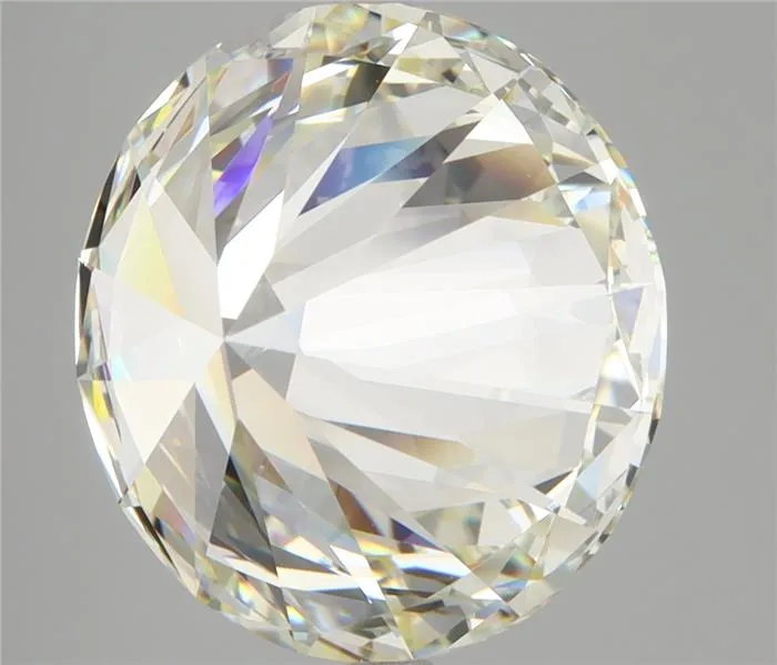8.17 Carats ROUND Diamond